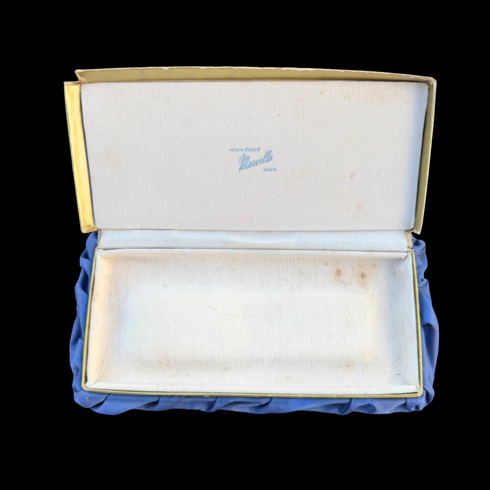 Vintage Marvella Jewelry Bracelet Box for Display Mid Century Modern